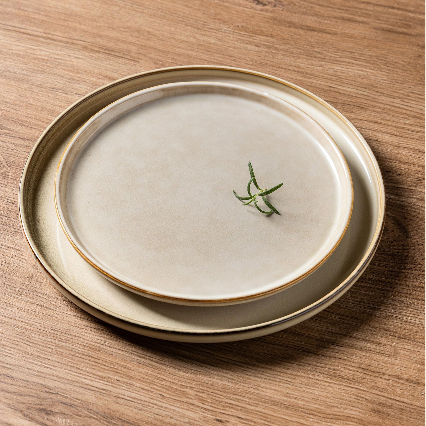 Stoneware Dinnerware Set – Reactive Glaze, Cappuccino, Service for 8